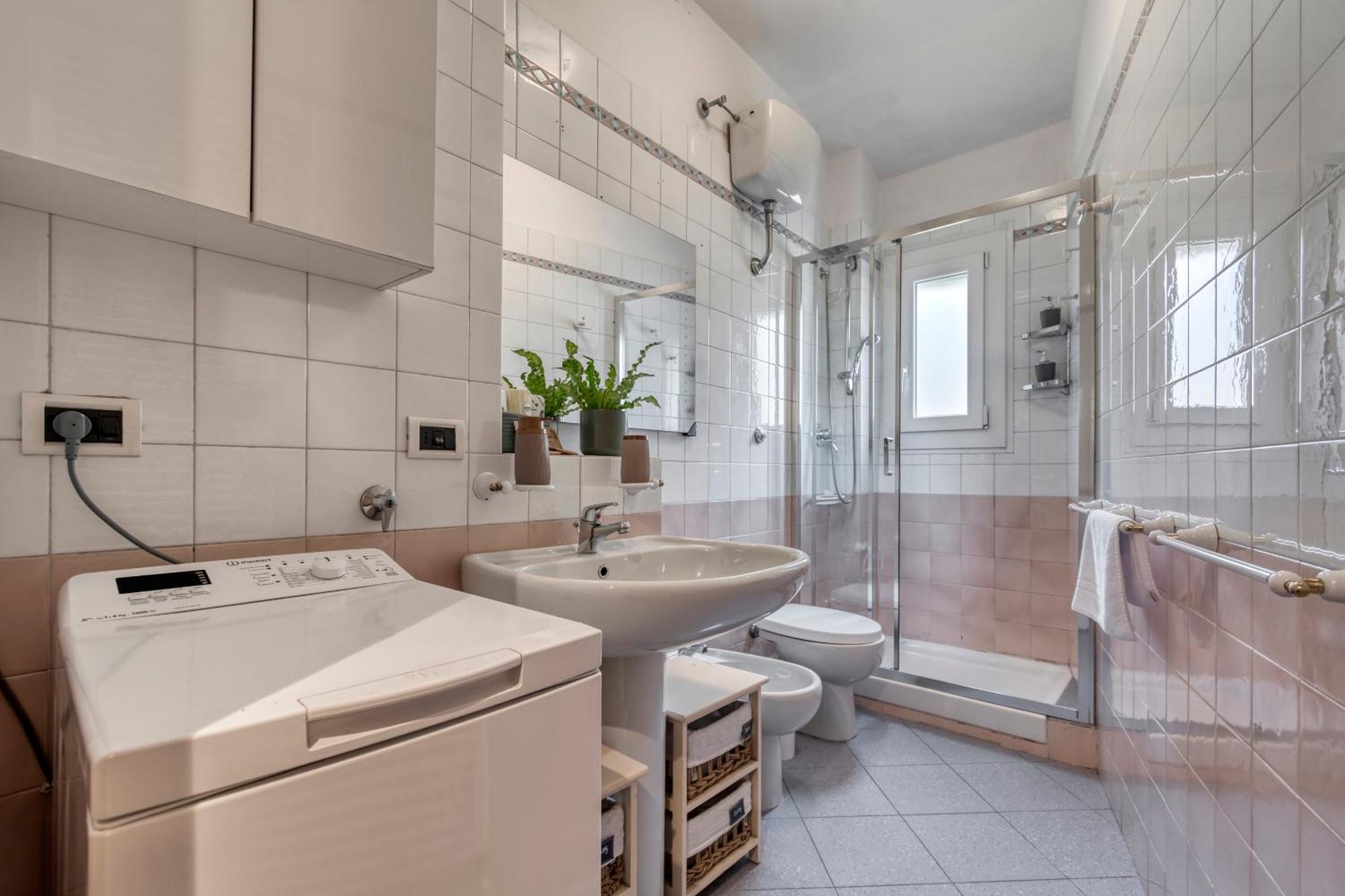 Cozy Apartment In The Heart Of Bologna Buitenkant foto